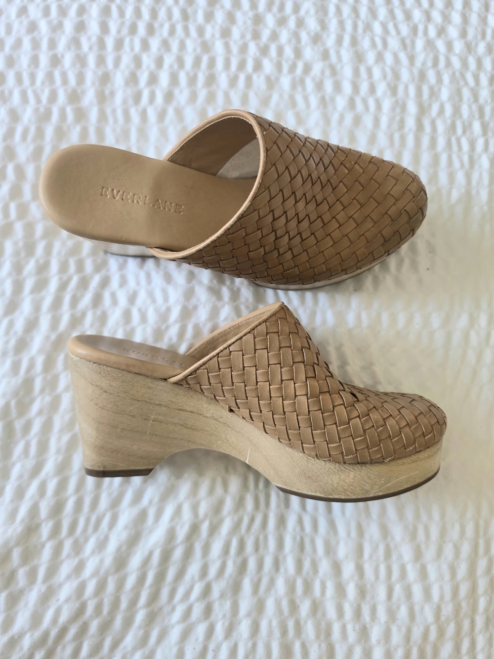 Everlane Woven Tan Leather Mule Clogs with Wood Wedge